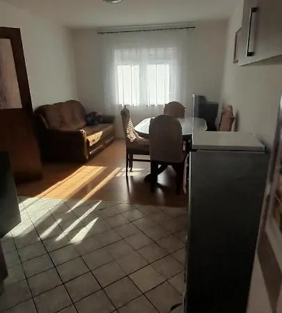 Village House Apartman *